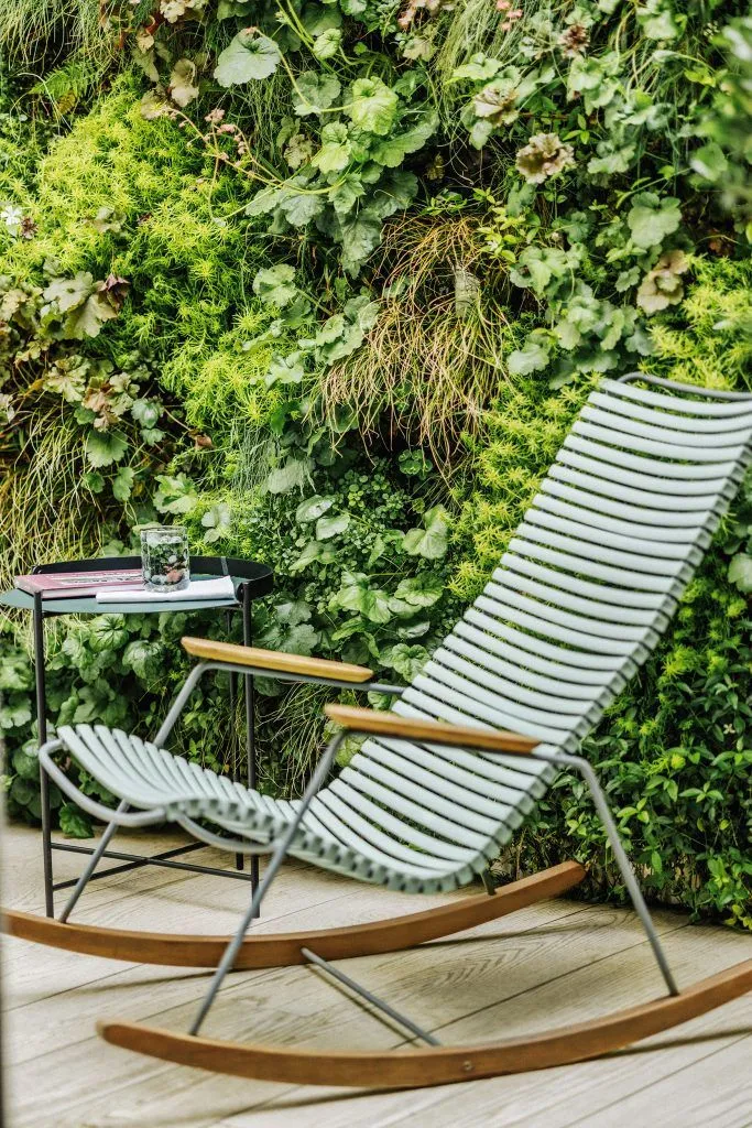 amenagement-patio-chataignier-04-mobilier