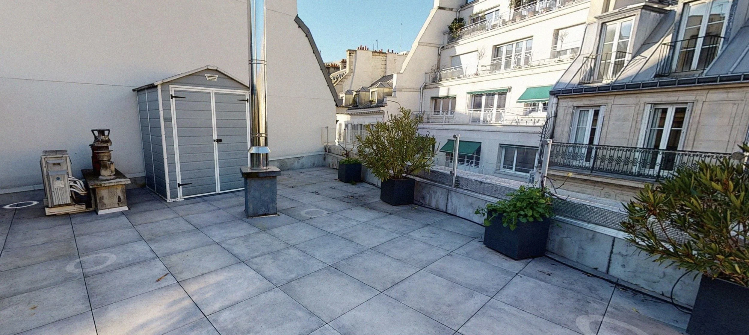 amenagement-toit-terrasse-gautier-02-avant-paris
