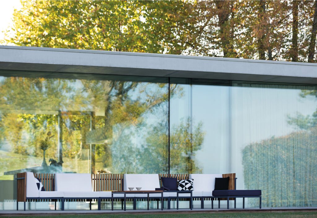 Salon de jardin de la marque Ego Paris