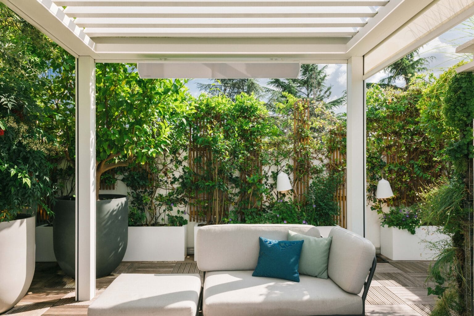 Installation Pergola Neully Sur Seine