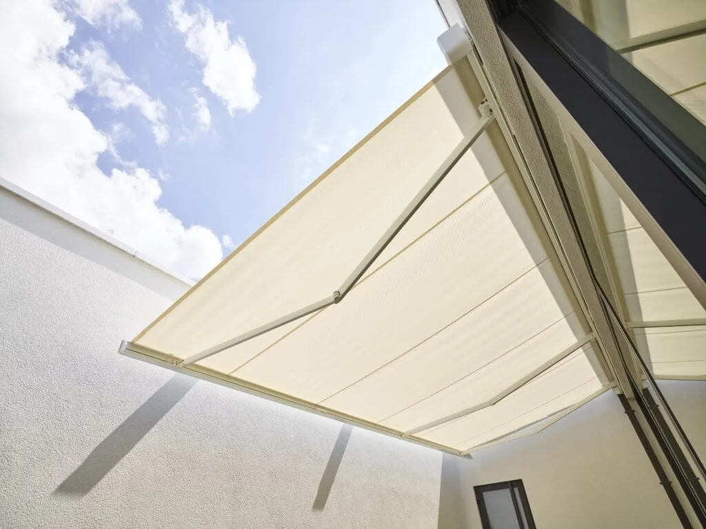 Photo d'un store micro perforé Winsol