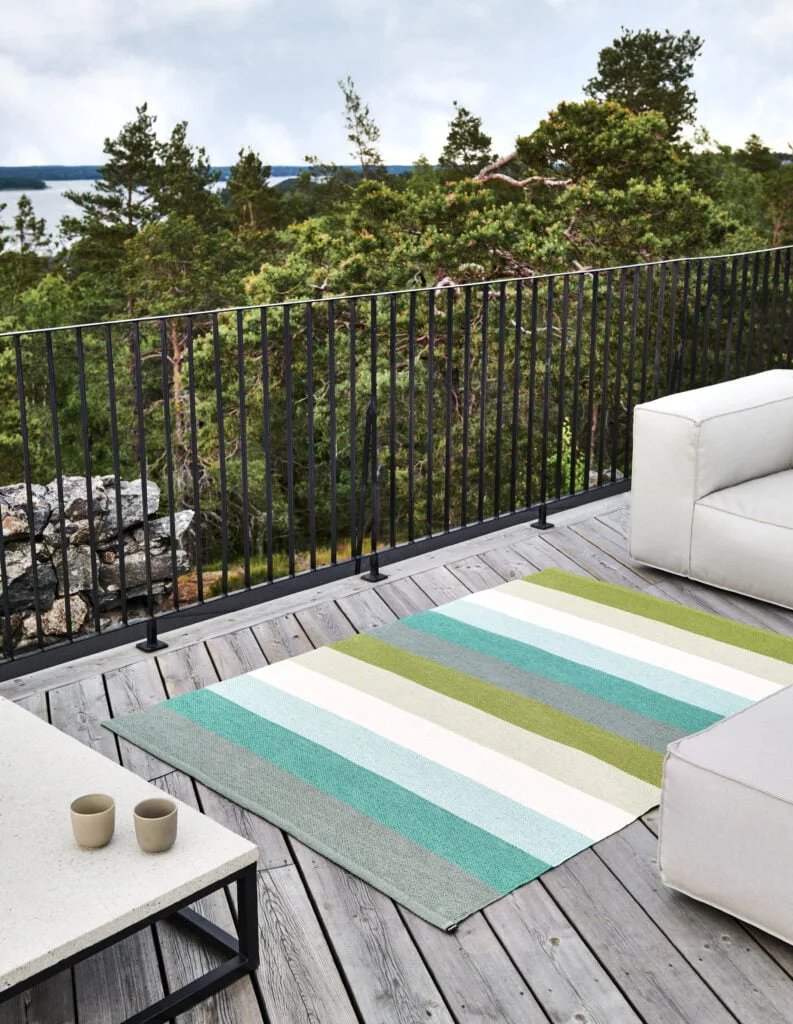 tapis de sol aménagement terrasse