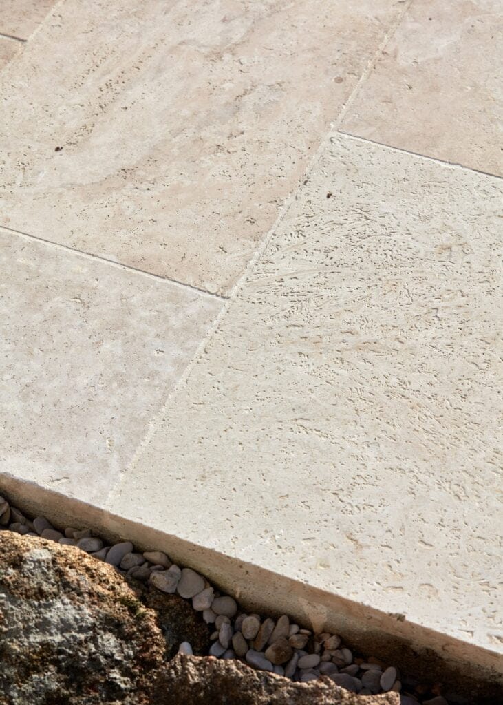 sol en grès cérame Cupa Stone
