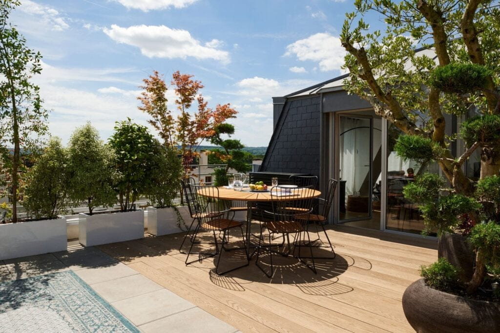 Photo d'un toit terrasse végétalisé au Vésinet