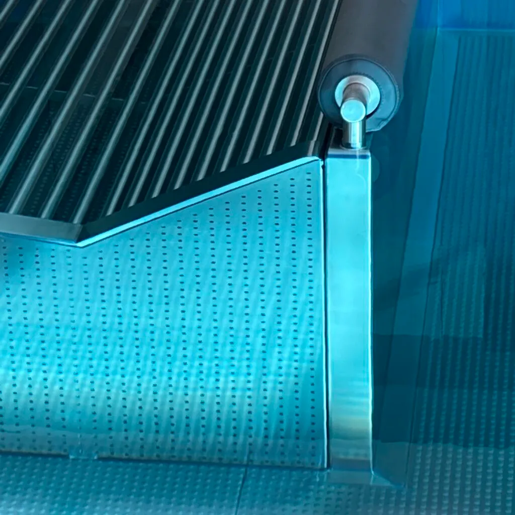 Photo d'une piscine en inox de la marque Piscine Art Inox