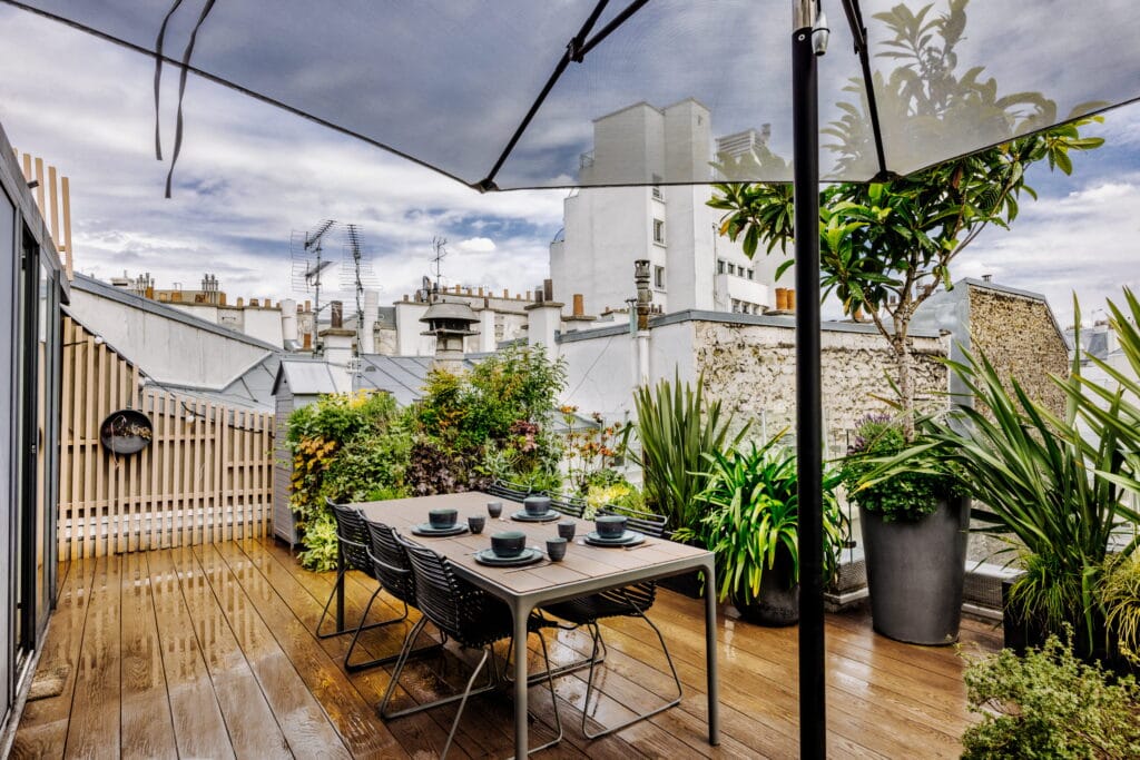 Entretien terrasse bois après hiver - diagnostic des lames par un architecte paysagiste