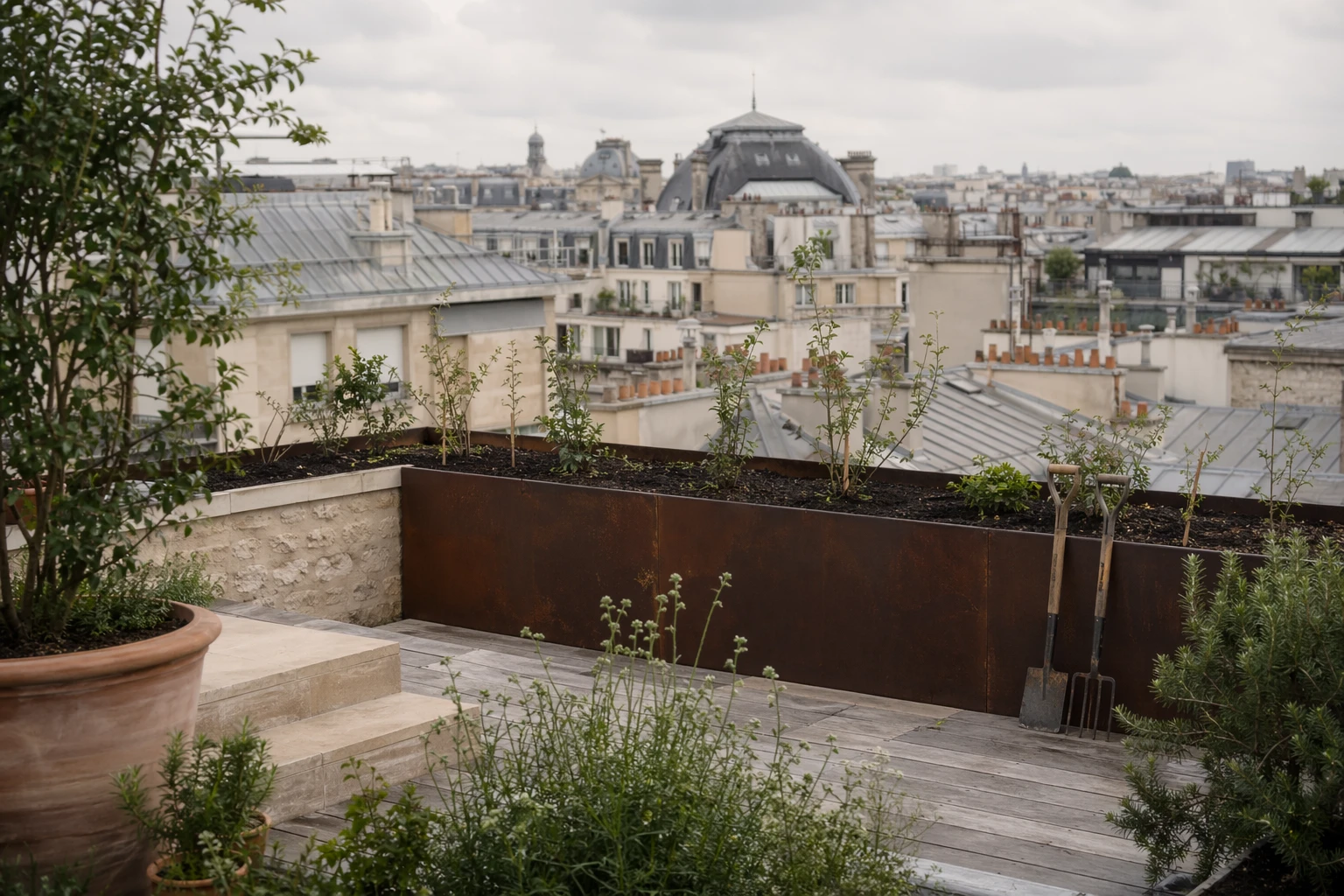 Diagnostic sol terrasse cour intérieure Paris - prélèvement de carotte de sol avec tarière